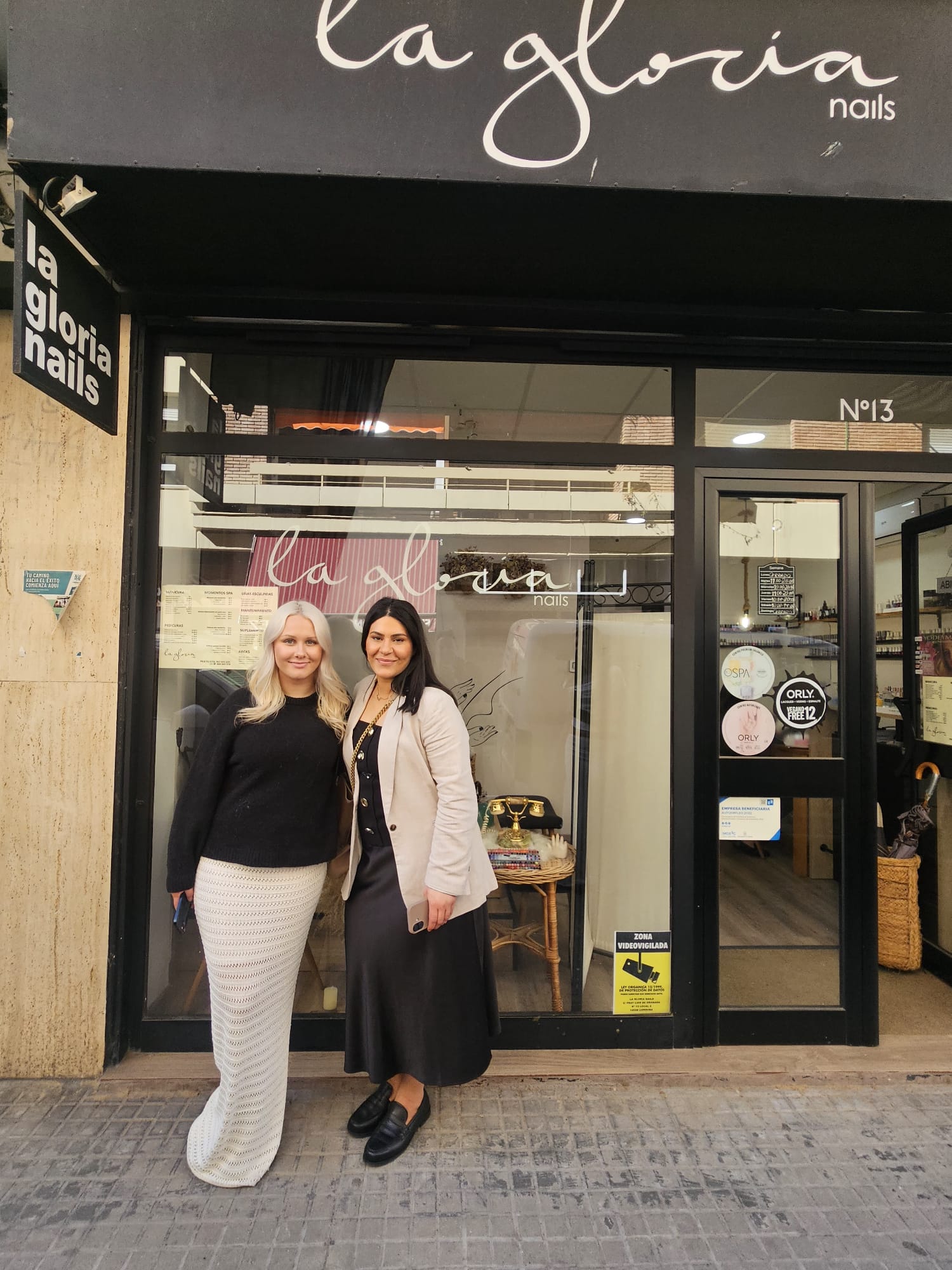 Hairdressing/Beauty/Nail students during Erasmus+ internships in Córdoba gaining practical experience