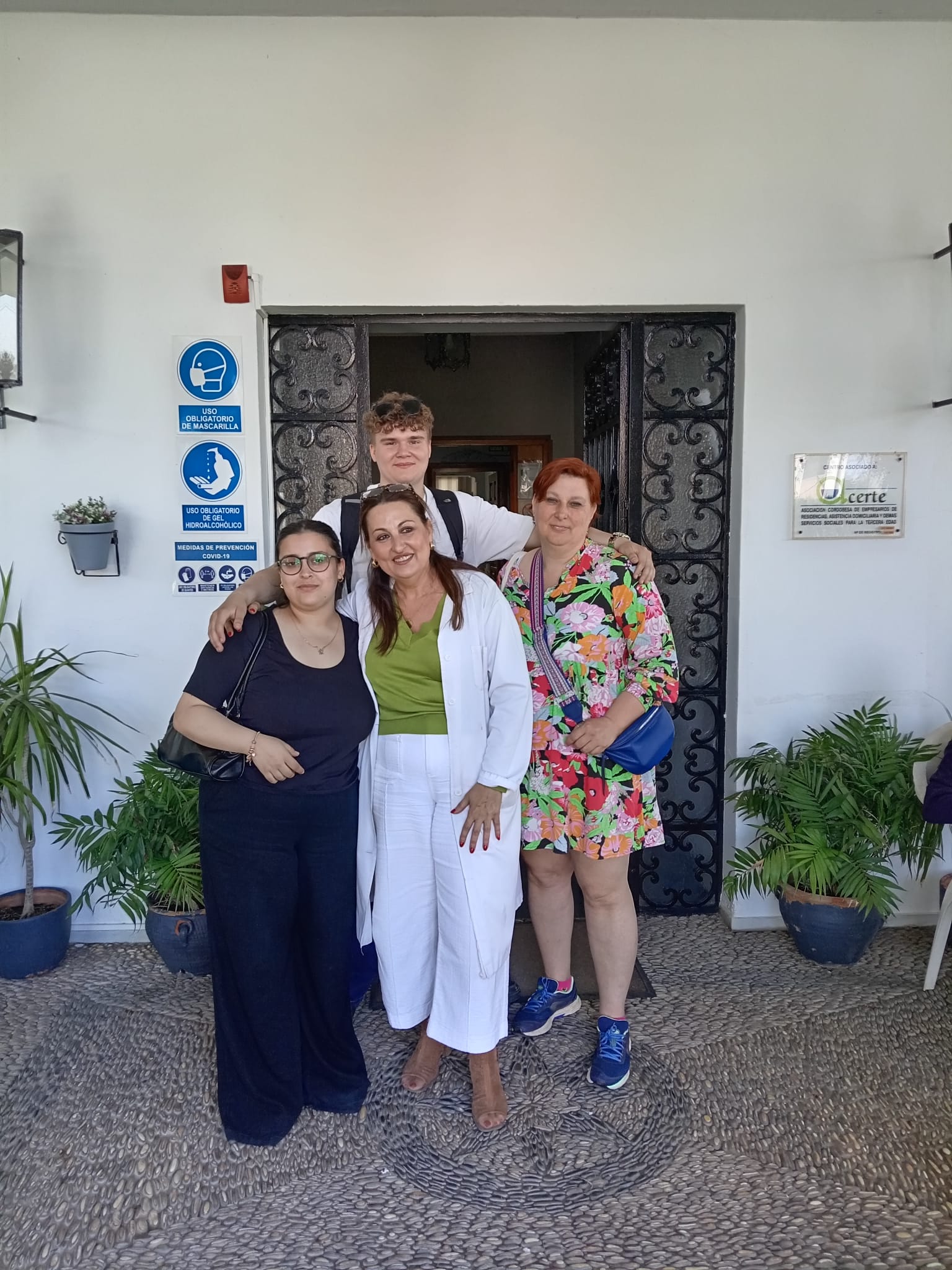 Health sector students participating in Erasmus+ internships in Córdoba in care environments